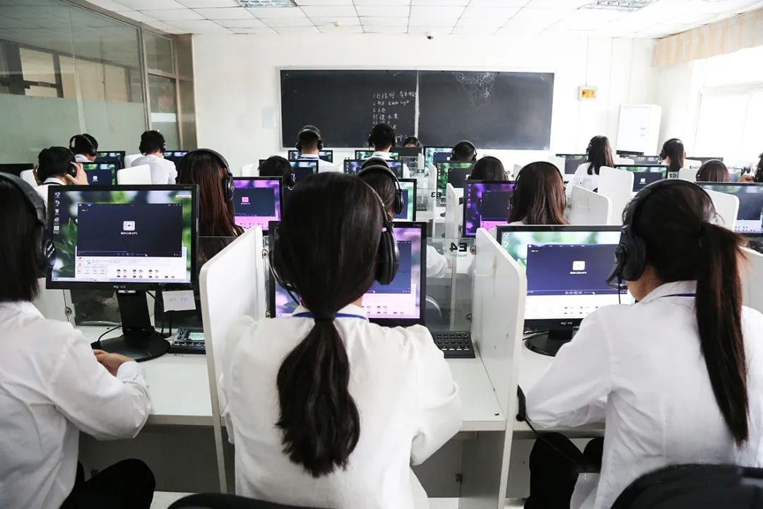 八維教育搭建移動通信培訓(xùn)平臺打造全方位的移動智能軟件開發(fā)人才