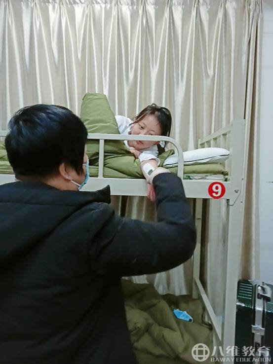 測(cè)體溫 測(cè)體溫