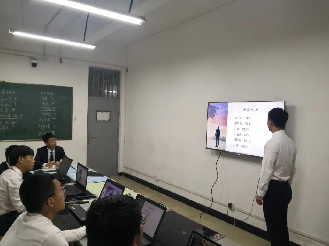 創(chuàng)造力是一種有價(jià)值的學(xué)習(xí)追求